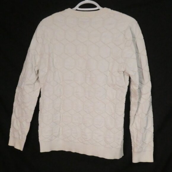 H&M | small | White Geometric Pattern Crew Neck Sweater - Picture 2 of 14